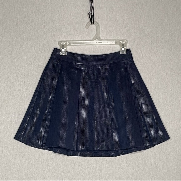 Banana Republic Dresses & Skirts - Banana republic, pleated skirt